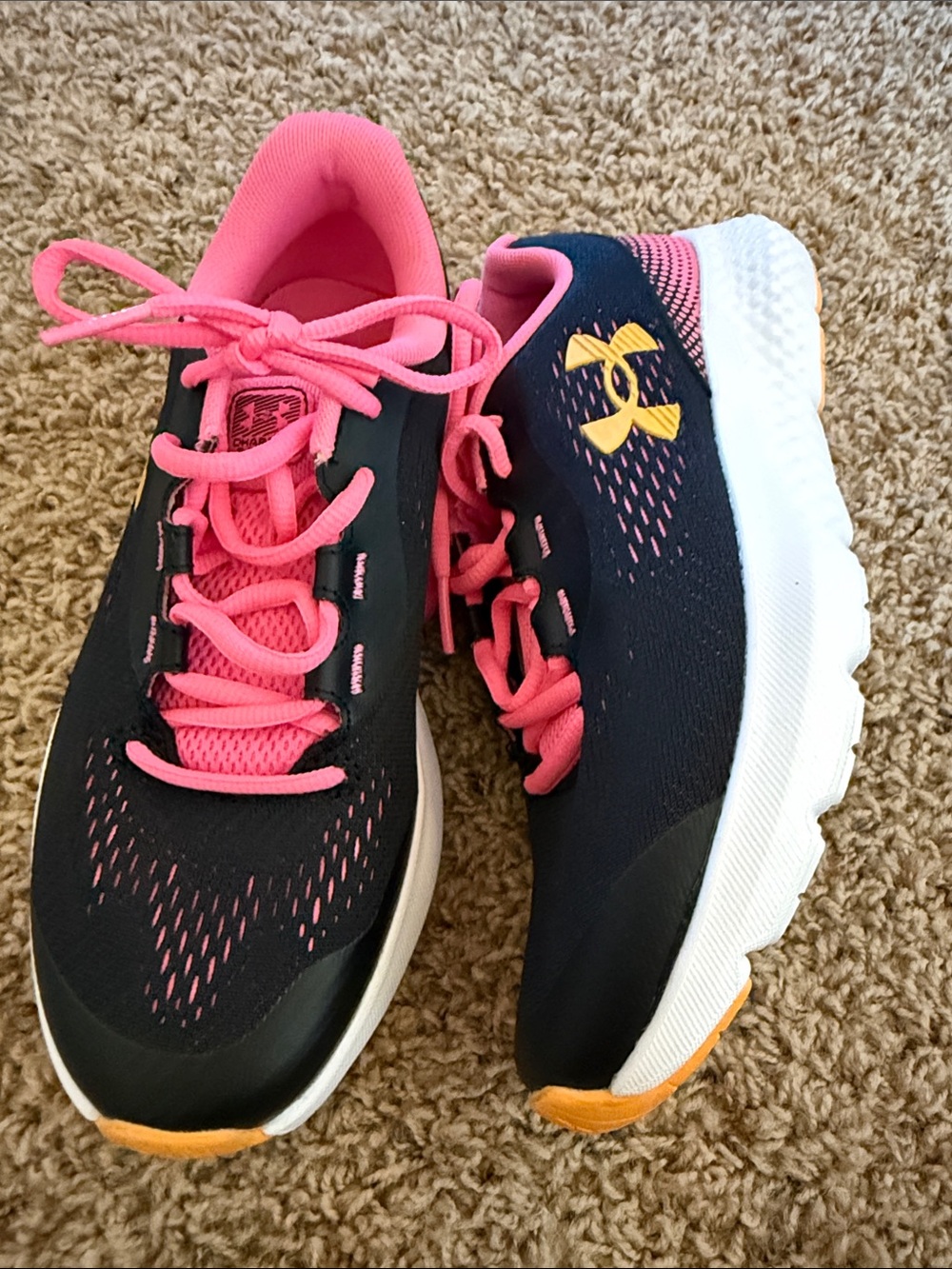 Under Armour Kids Black Pink Yellow Running Shoes